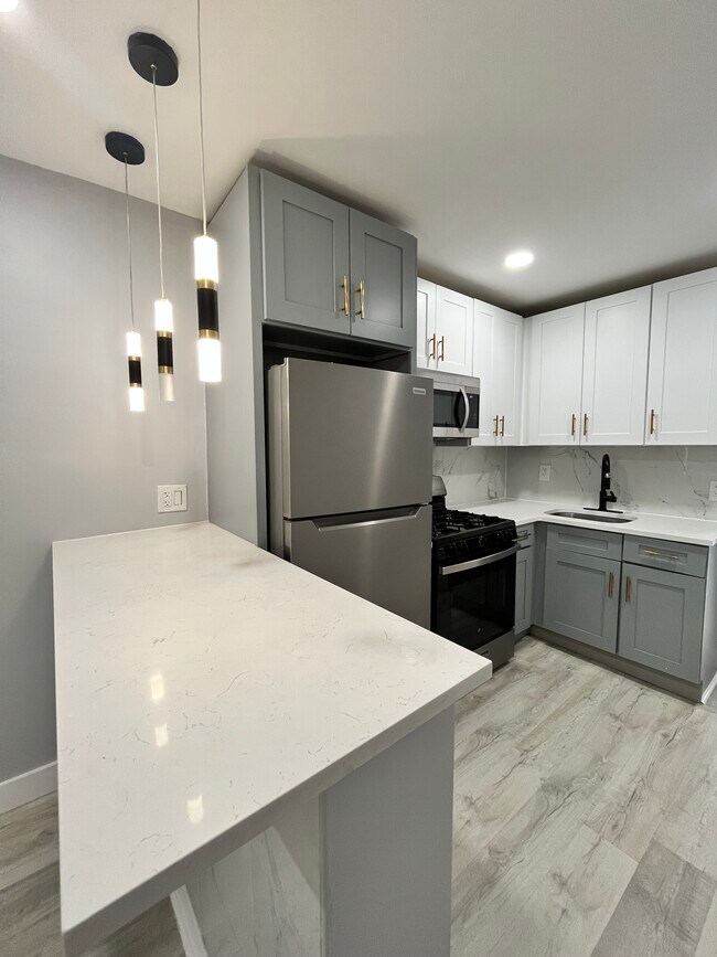 85 Zabriskie 6 - 83 Zabriskie St Unidad 6