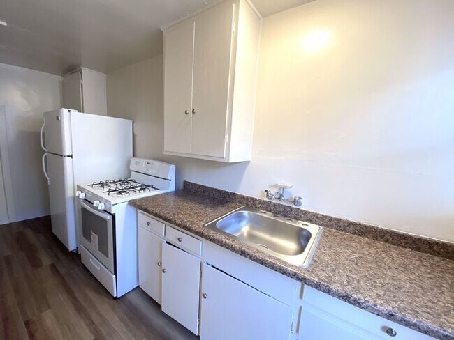 Photo - Pet Friendly Studio in South Salinas