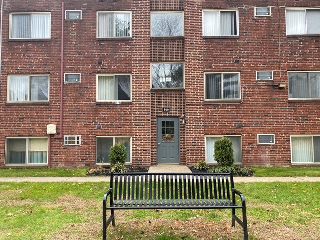 Avalon Court Apartments