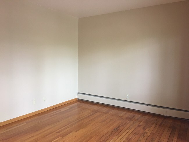 Photo - Badger Apartments