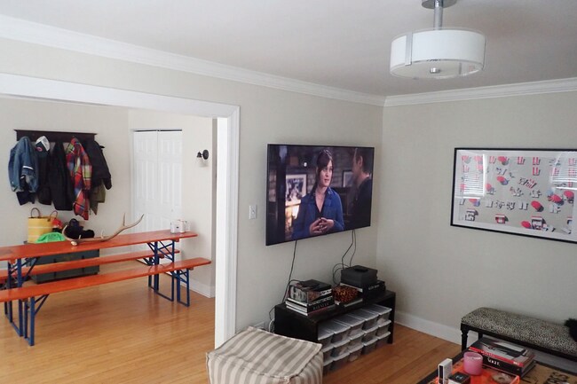Photo - 733 Elm St Unit 302