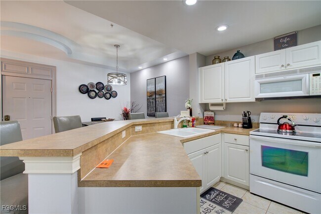 Photo - 1522 SW 50th St Unit 104