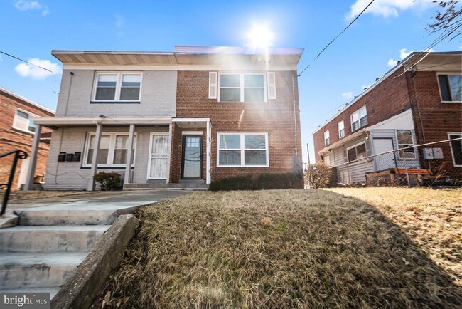 Photo - 1235 Alabama Ave SE