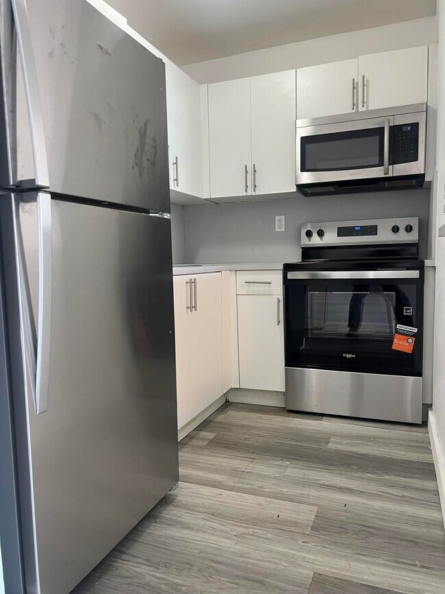 Photo - 365 NE 125th St Unit 405