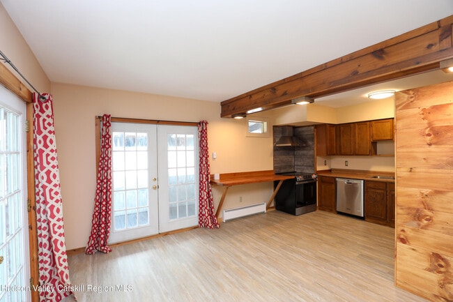 Photo - 340 Abeel St