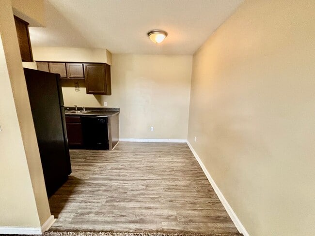 Photo - 2 Bedroom Available! Unit 639