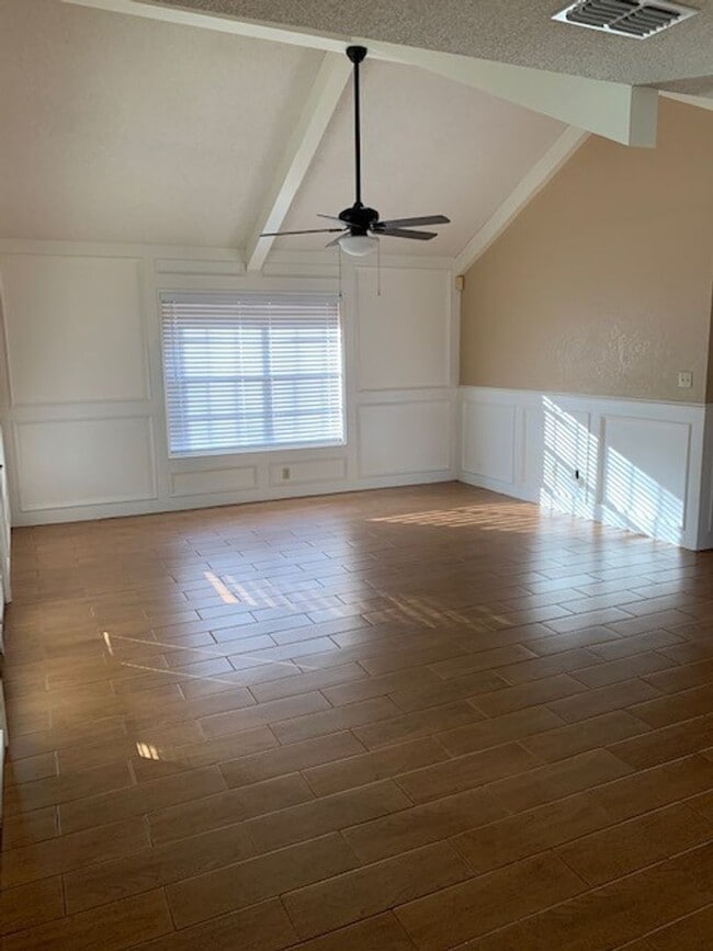 Photo - 3005 Pelican Ave