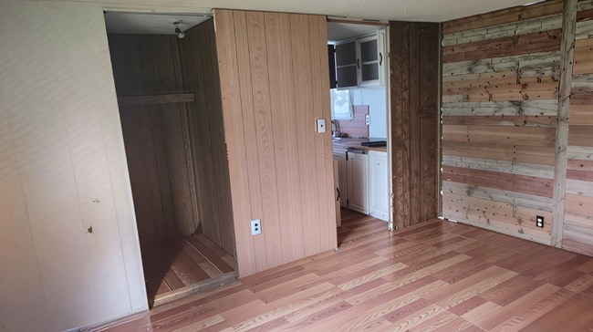 Photo - 607 E Runnels St