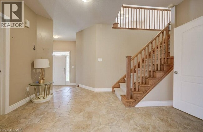 Photo - 331 Westpark Cres