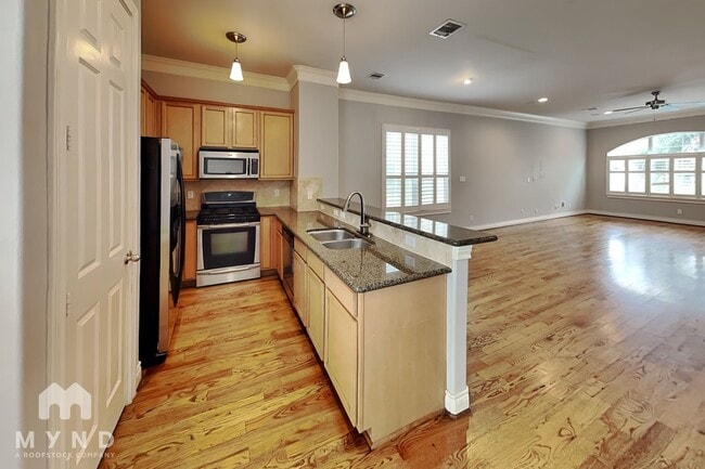 Photo - 1609 Summer St