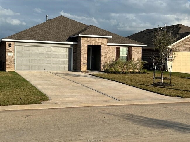 Building Photo - 2427 Dog Leg Ln