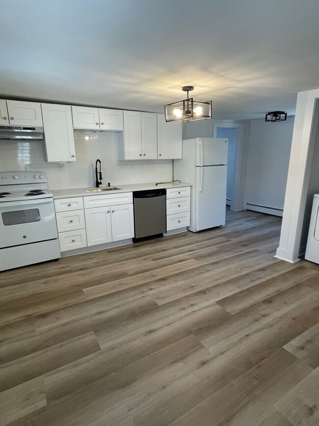 Photo - 16-20 Elm St Unidad 20-F