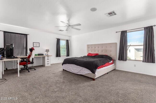 Photo - 8812 N 67th Dr