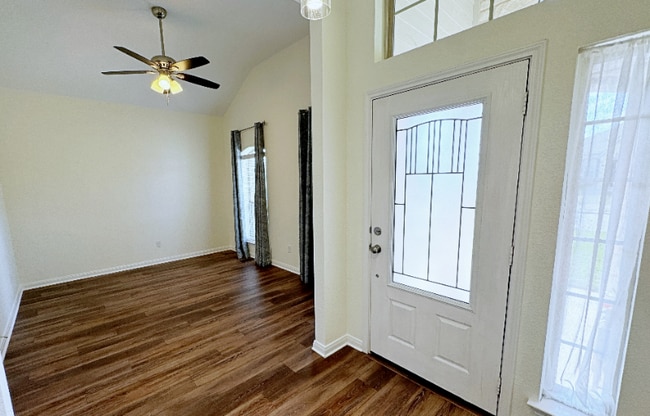 Photo - 3016 Samson Dr