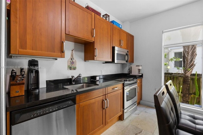 Photo - 1545 Jefferson Ave