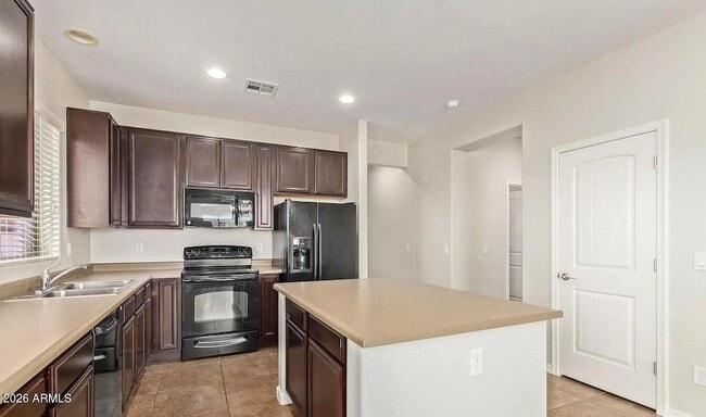 Photo - 34578 N Mirandesa Dr