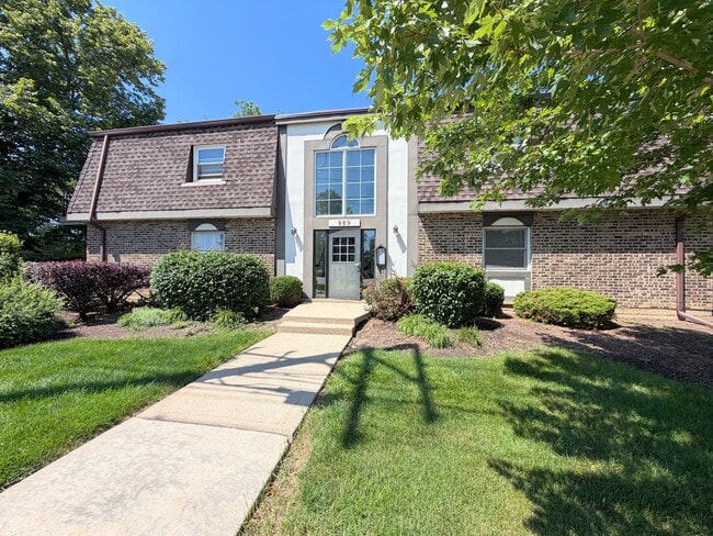 Building Photo - 889 Trace Dr Unit 107