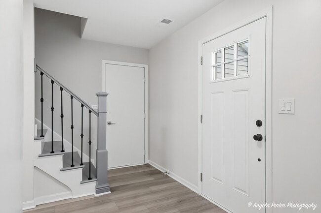 1240 Huntington Dr