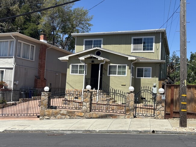 Photo - 3107 82nd Ave