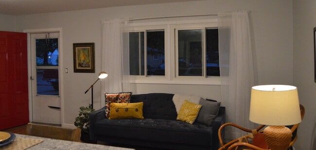 Hermosa sala de estar - 5935 Tangeman Terrace