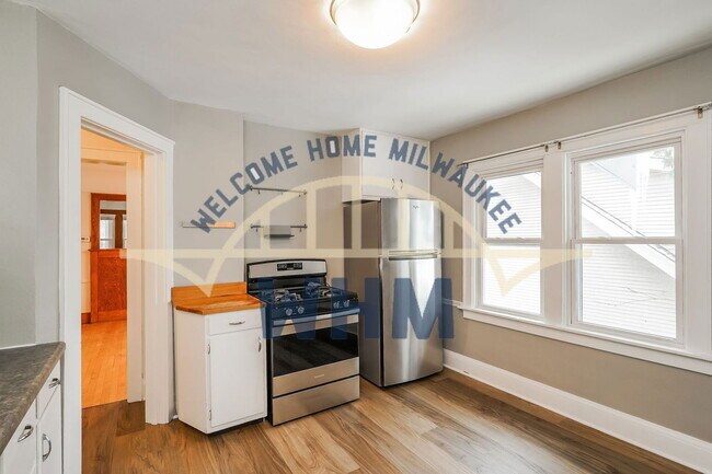 Photo - 2017 N 57th St