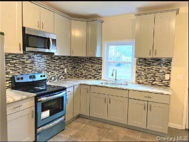 Building Photo - 56 Valley Ave