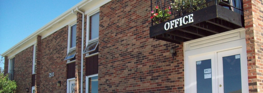 Photo - James Court Apartments