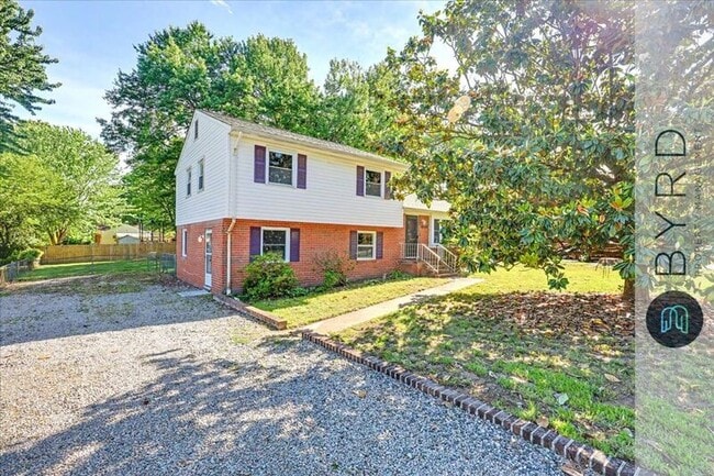Photo - 8501 Woodward Dr