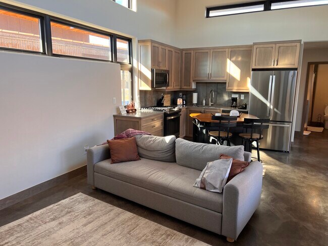 Photo - 486 Red River Loop