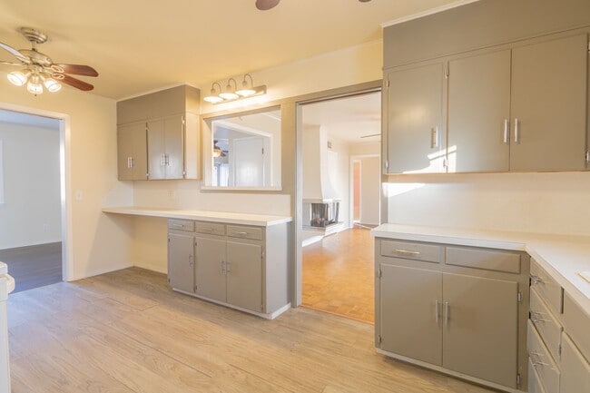 Photo - Beautiful Home Near Nichols Hills FOR RENT