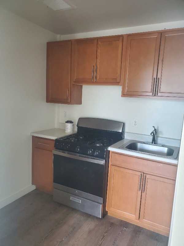 Photo - 672 E 224th St Unit 672 East 224th st