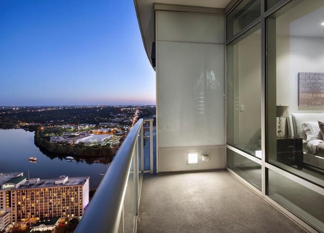 Photo - 200 Congress-152.315 Unit 152.315