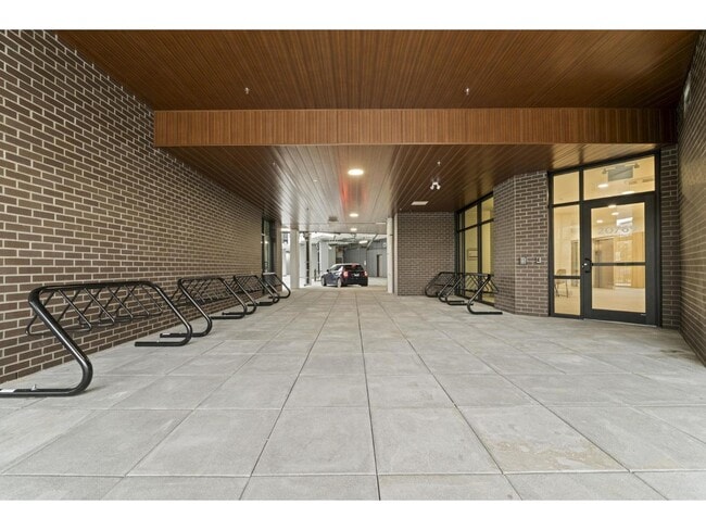 Photo - 20769 Fraser Hwy Unit 633
