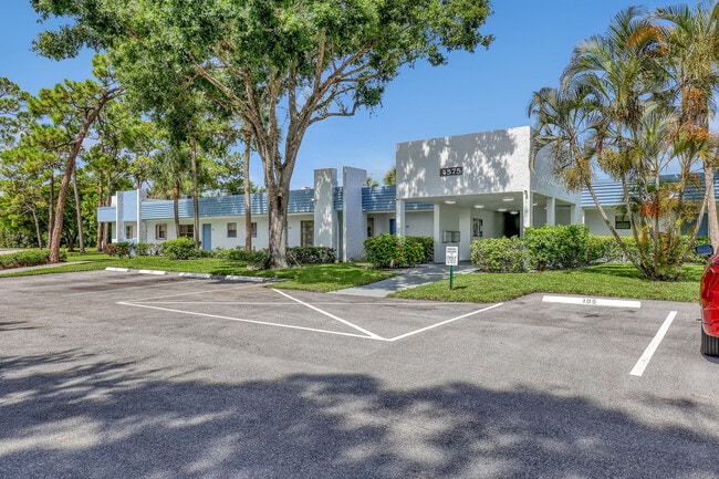 Photo - 4575 Lucerne Lakes Blvd W Unit 103