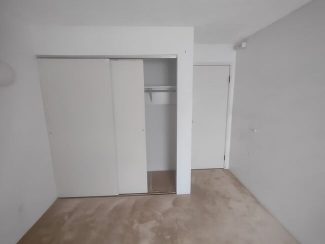 Photo - 1300 Golden Cir