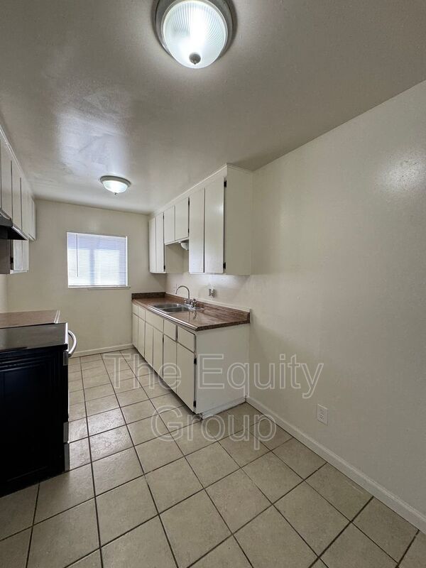 Photo - 2104 North Ave Unit #C