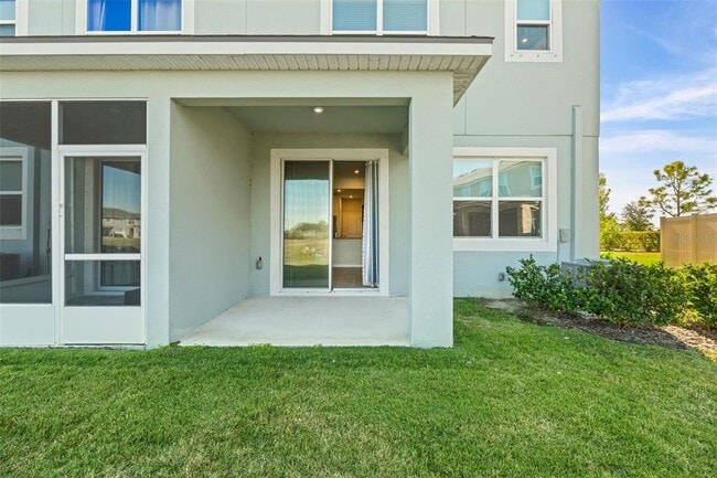 Photo - 11815 Sky Acrs Ter