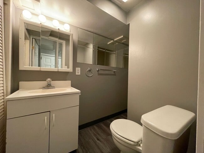 Photo - 1434 11th St Unidad 2
