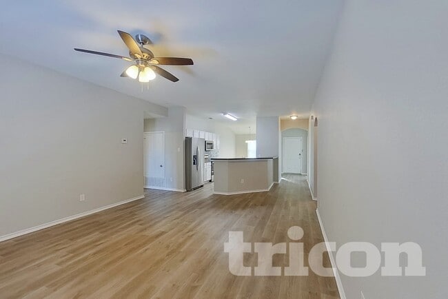 Photo - 396 Florence Dr