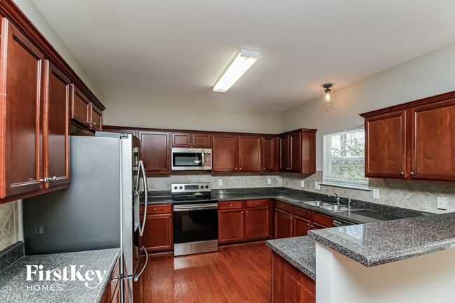 Photo - 176 Darbys Run Ct