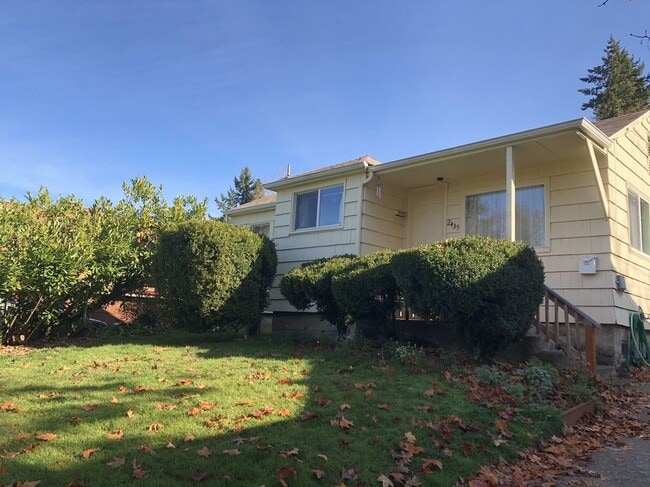 Photo - 2435 Jefferson St