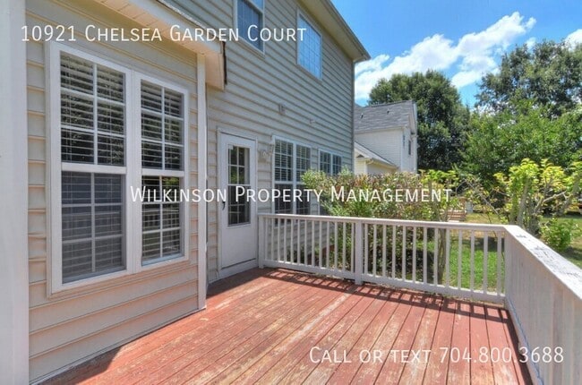 Photo - 10921 Chelsea Garden Ct