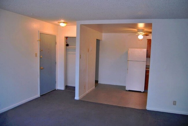 Photo - Lamar Apartments