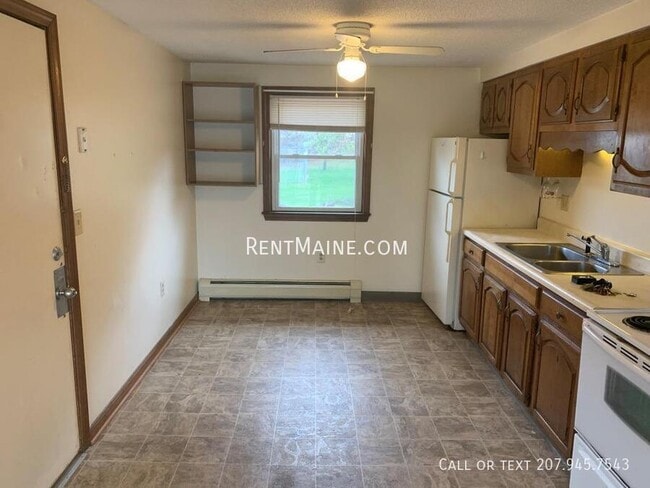 Photo - 385 Pine St Unit 8