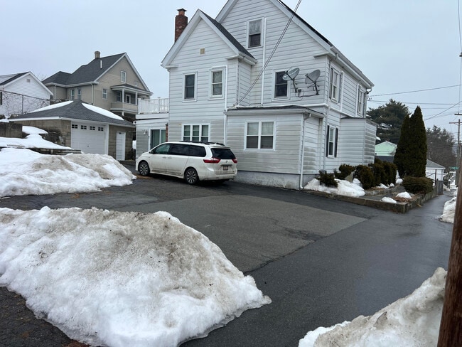 Photo - 95 Roberts St