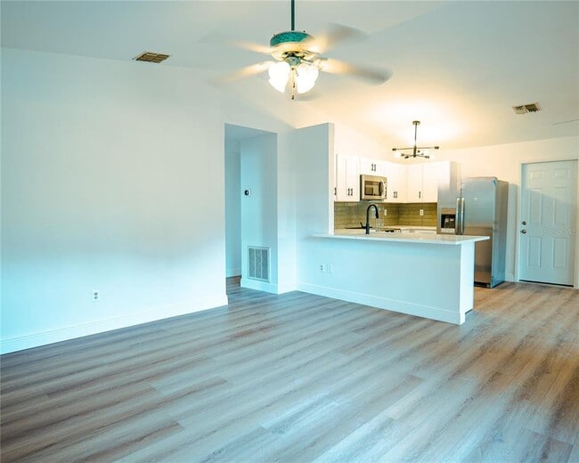 Photo - 1262 Jeffords St