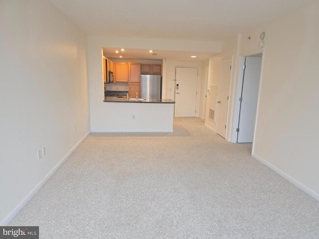 Photo - 350 G St SW Unit N613