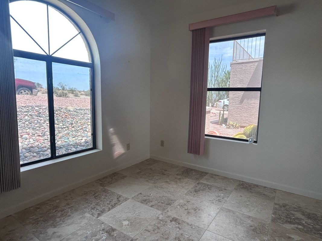 Photo - 15489 E Palisades Blvd