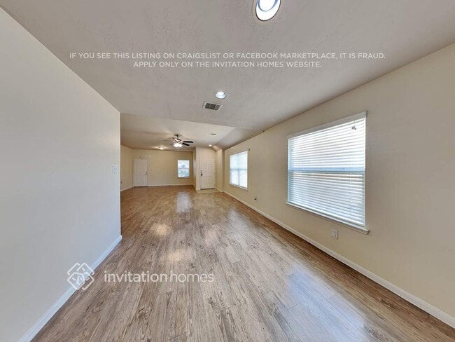 Photo - 19143 Canaras Ct