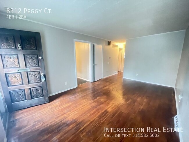 Photo - SECTION 8 APPROVED - 4 Bedroom/1.5 bath Ho...
